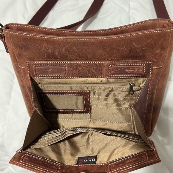 Brown Leather Concealed Carry Purse - Picture 3 of 6